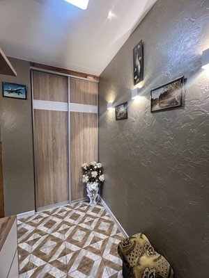 Продам однокомнатную (1-комн.) квартиру, Батурина ул, 199, Симферополь г