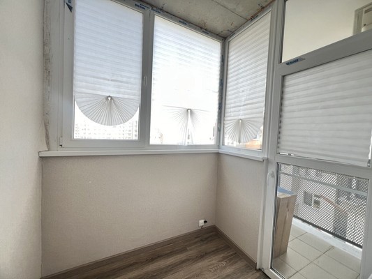 Продам однокомнатную (1-комн.) квартиру, Батурина ул, 199, Симферополь г