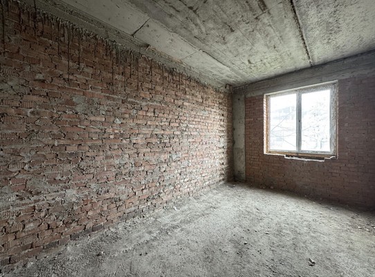 Продам трехкомнатную (3-комн.) квартиру, Кирова ул, 331/13, Нальчик г