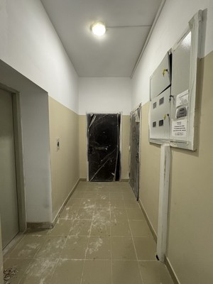 Продам трехкомнатную (3-комн.) квартиру, Кирова ул, 331/13, Нальчик г