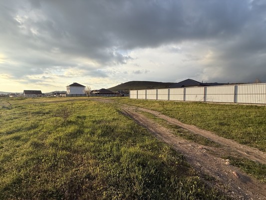 Продам участок 19,2 соток, ИЖС, Казакская ул, Доброе с, 0 км от города