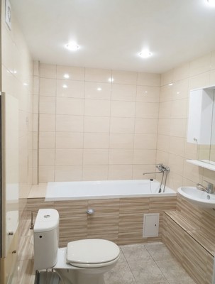 Продам трехкомнатную (3-комн.) квартиру, Чекистов пр-кт, 8, Краснодар г