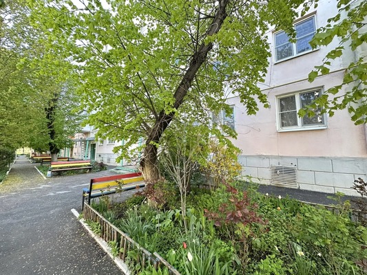 Продам многокомнатную квартиру, Пархоменко ул, 3, Таганрог г