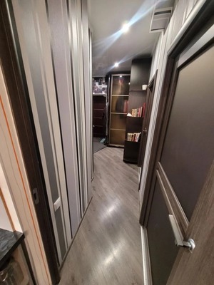 Продам двухкомнатную (2-комн.) квартиру, Октябрьская ул, 11, Таганрог г