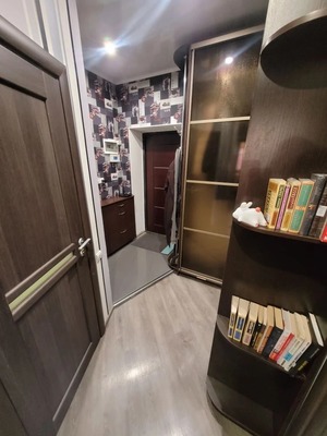 Продам двухкомнатную (2-комн.) квартиру, Октябрьская ул, 11, Таганрог г