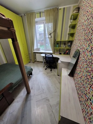 Продам двухкомнатную (2-комн.) квартиру, Октябрьская ул, 11, Таганрог г