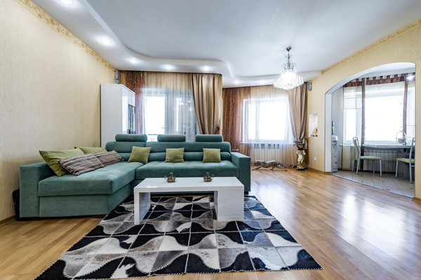 Продам многокомнатную квартиру, Тореза пр-кт, 95а, Санкт-Петербург г