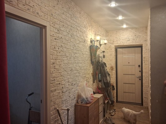 Продам двухкомнатную (2-комн.) квартиру, Красноборская ул, 4В, Лесколово д