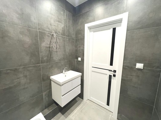 Продам однокомнатную (1-комн.) квартиру, им. генерала Корнилова ул, 18, Краснодар г