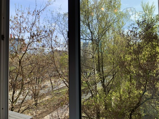 Продам трехкомнатную (3-комн.) квартиру, Ленинский пр-кт, 41к2, Москва г