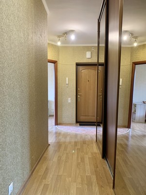 Продам трехкомнатную (3-комн.) квартиру, Ленинский пр-кт, 41к2, Москва г
