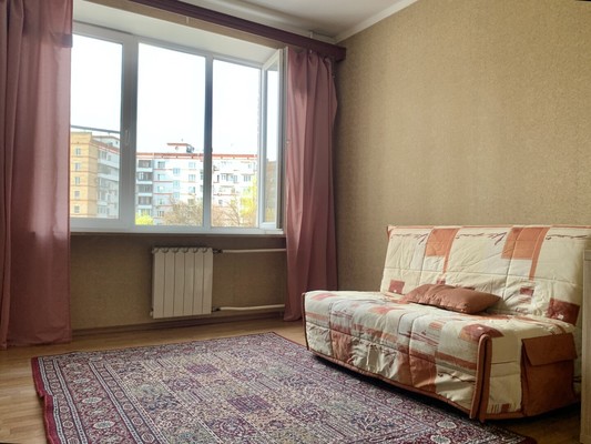 Продам трехкомнатную (3-комн.) квартиру, Ленинский пр-кт, 41к2, Москва г