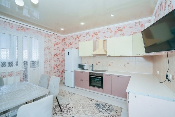 Продам трехкомнатную (3-комн.) квартиру, Дальняя ул, 4/2к1, Краснодар г