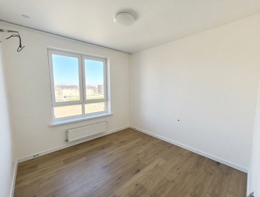 Продам трехкомнатную (3-комн.) квартиру, им. генерала Корнилова ул, 14, Краснодар г