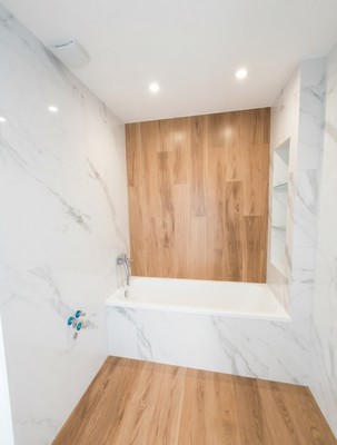 Продам трехкомнатную (3-комн.) квартиру, им. генерала Корнилова ул, 14, Краснодар г