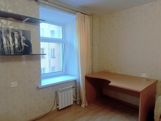 Продам комнату в 4-комн. квартире, Угловой пер, 7А, Санкт-Петербург г