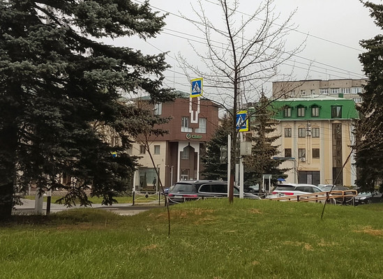 Продам трехкомнатную (3-комн.) квартиру, Димитрова ул, 13, Майкоп г