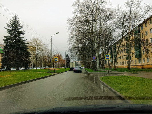 Продам трехкомнатную (3-комн.) квартиру, Димитрова ул, 13, Майкоп г