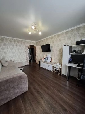 Продам двухкомнатную (2-комн.) квартиру, Чайковского ул, 26, Ишим г