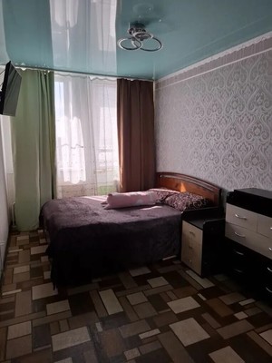Продам двухкомнатную (2-комн.) квартиру, Чайковского ул, 26, Ишим г