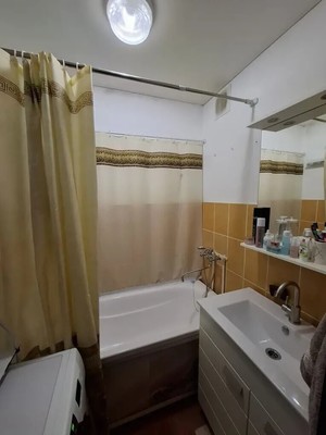 Продам двухкомнатную (2-комн.) квартиру, Чайковского ул, 26, Ишим г