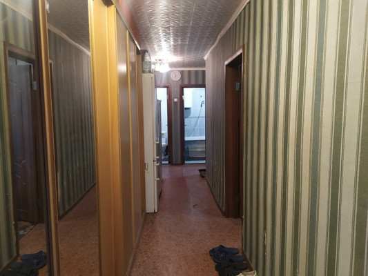 Продам трехкомнатную (3-комн.) квартиру, Береговая ул, 21, Ишим г
