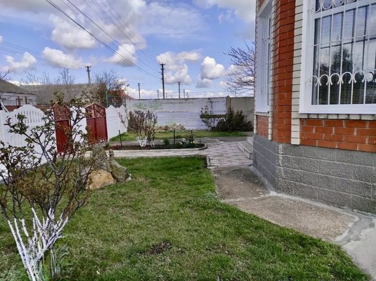 Продам дом, Высоцкого ул, 41, Первомайское пгт, 0 км от города