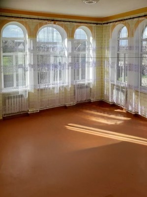 Продам дом, Высоцкого ул, 41, Первомайское пгт, 0 км от города