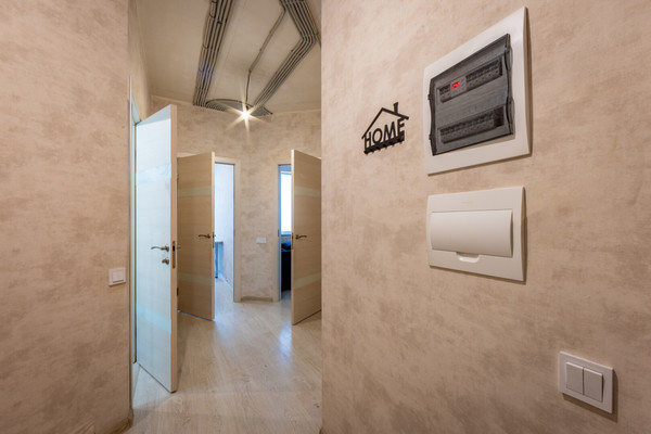 Продам однокомнатную (1-комн.) квартиру, Крымской весны ул, 5к7, Мирное с