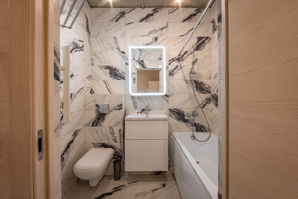 Продам однокомнатную (1-комн.) квартиру, Крымской весны ул, 5к7, Мирное с