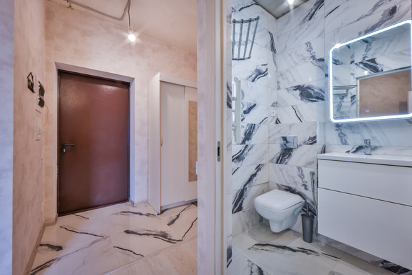 Продам однокомнатную (1-комн.) квартиру, Крымской весны ул, 5к7, Мирное с