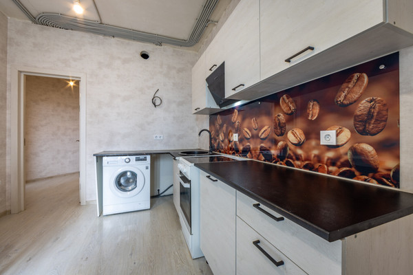 Продам однокомнатную (1-комн.) квартиру, Крымской весны ул, 5к7, Мирное с