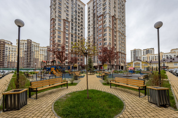 Продам однокомнатную (1-комн.) квартиру, Крымской весны ул, 5к7, Мирное с