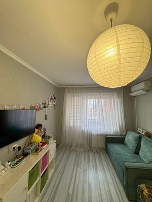 Продам однокомнатную (1-комн.) квартиру, Победы пр-кт, 54, Симферополь г