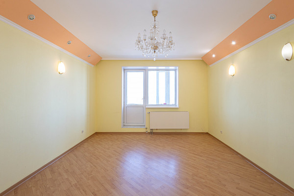 Продам трехкомнатную (3-комн.) квартиру, Мира ул, 51, Ханты-Мансийск г
