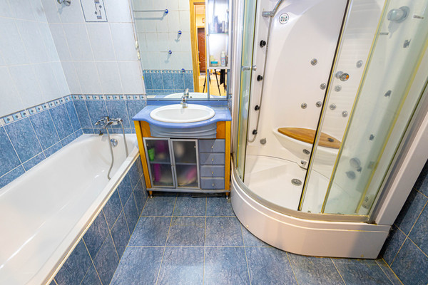 Продам трехкомнатную (3-комн.) квартиру, Мира ул, 51, Ханты-Мансийск г