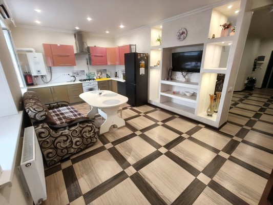 Продам дом, Дружбы ул, 15, Кропоткин г, 0 км от города