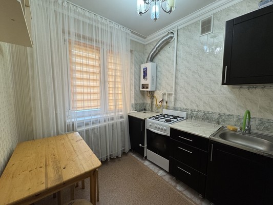 Сдам двухкомнатную (2-комн.) квартиру, Шортанова ул, 7, Нальчик г