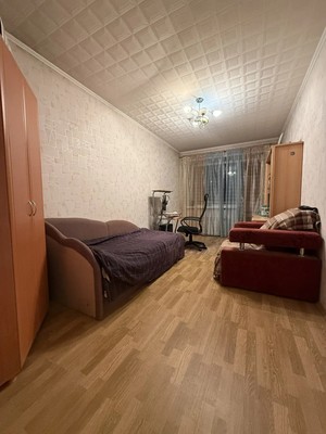 Продам трехкомнатную (3-комн.) квартиру, Домны Каликовой ул, 36, Сыктывкар г