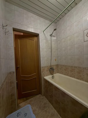 Продам трехкомнатную (3-комн.) квартиру, Домны Каликовой ул, 36, Сыктывкар г