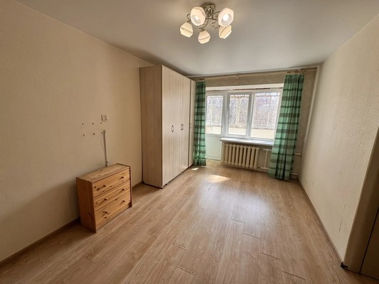 Продам однокомнатную (1-комн.) квартиру, Дружбы ул, 10, Казань г