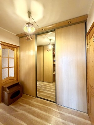 Продам двухкомнатную (2-комн.) квартиру, Гагарина ул, 81к3, Жуковский г