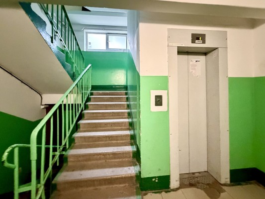 Продам двухкомнатную (2-комн.) квартиру, Гагарина ул, 81к3, Жуковский г