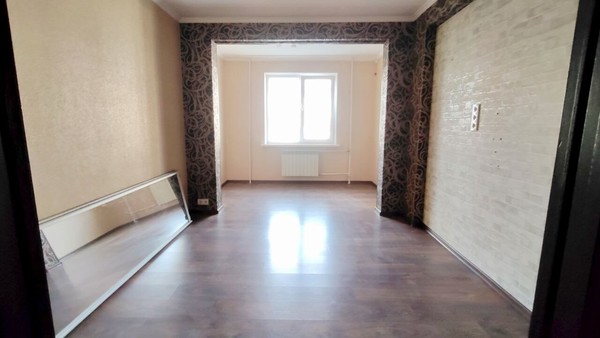 Продам однокомнатную (1-комн.) квартиру, Балаклавская ул, 97, Симферополь г