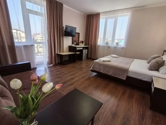 Продам коммерческое помещение 30 м2, Лазурная ул, 14, Витязево с