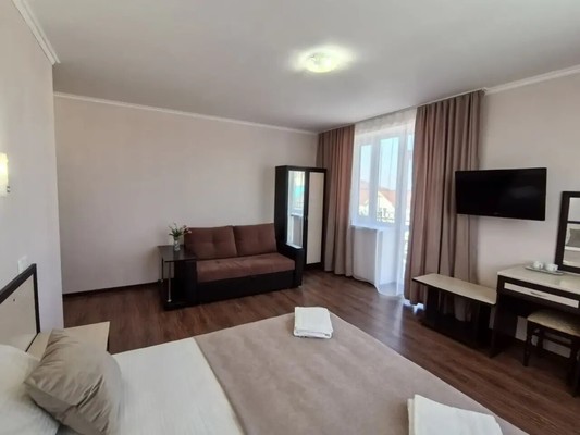 Продам коммерческое помещение 30 м2, Лазурная ул, 14, Витязево с