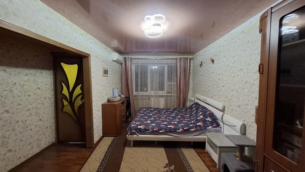 Продам однокомнатную (1-комн.) квартиру, Варейкиса ул, 71, Воронеж г