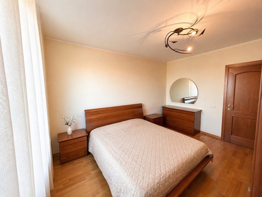 Продам двухкомнатную (2-комн.) квартиру, Можайское ш, 39, Москва г