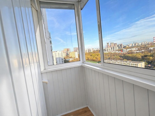 Продам двухкомнатную (2-комн.) квартиру, Можайское ш, 39, Москва г