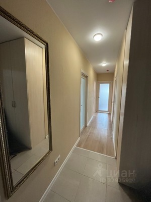 Продам трехкомнатную (3-комн.) квартиру, Давыдковская ул, 10, Москва г